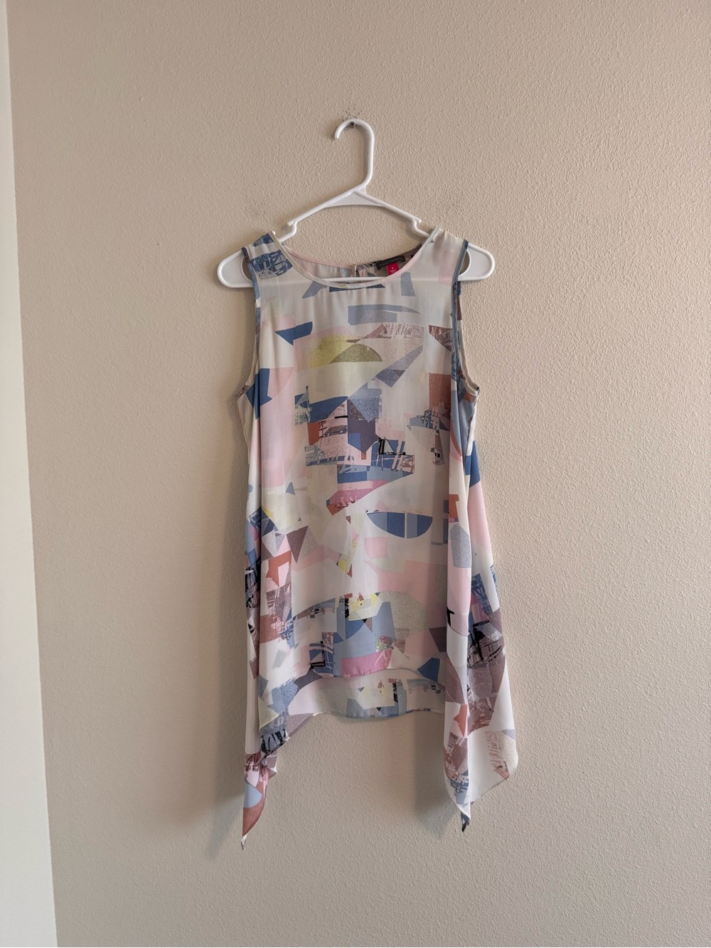Vince Camuto Pastel Abstract Handkerchief Hem Tank